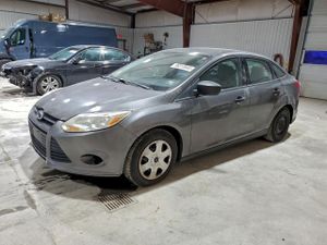 Ford Focus S 2.0L 4 2012
