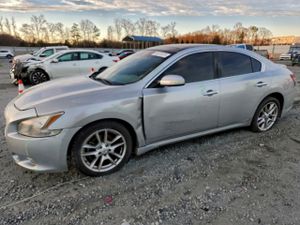 Nissan Maxima S 3.5L 6 2011