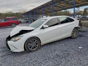 Toyota Camry LE 2.5L 4 2015