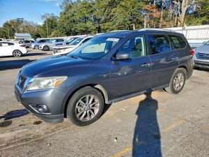 Nissan Pathfinder S 3.5L 6 2014