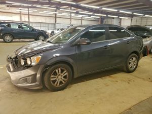 Chevrolet Aveo (Sonic) LT 1.4L 4 2012
