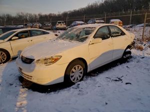 Toyota Camry LE 2.4L 4 2004