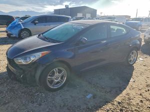 Hyundai Elantra GLS 1.8L 4 2013