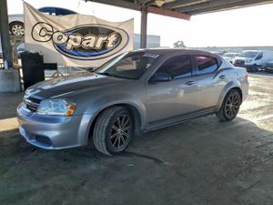 Dodge Avenger SE 2.4L 4 2013