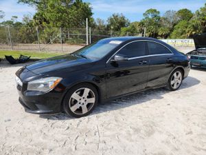 Mercedes-Benz CLA 250 2.0L 4 2015