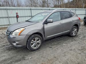 Nissan Rogue S 2.5L 4 2012