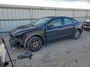 Ford Fusion SE 2.5L 4 2014