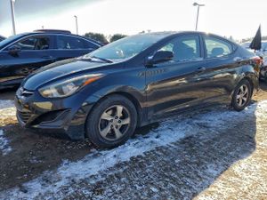 Hyundai Elantra SE 1.8L 4 2015