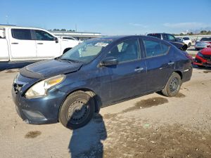 Nissan Versa S 1.6L 4 2015