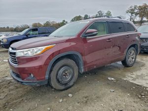 Toyota Highlander XLE 3.5L 6 2015