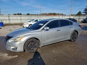 Nissan Altima 3.5S 3.5L 6 2015