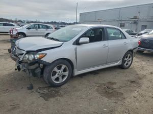 Toyota Corolla BASE 1.8L 4 2012
