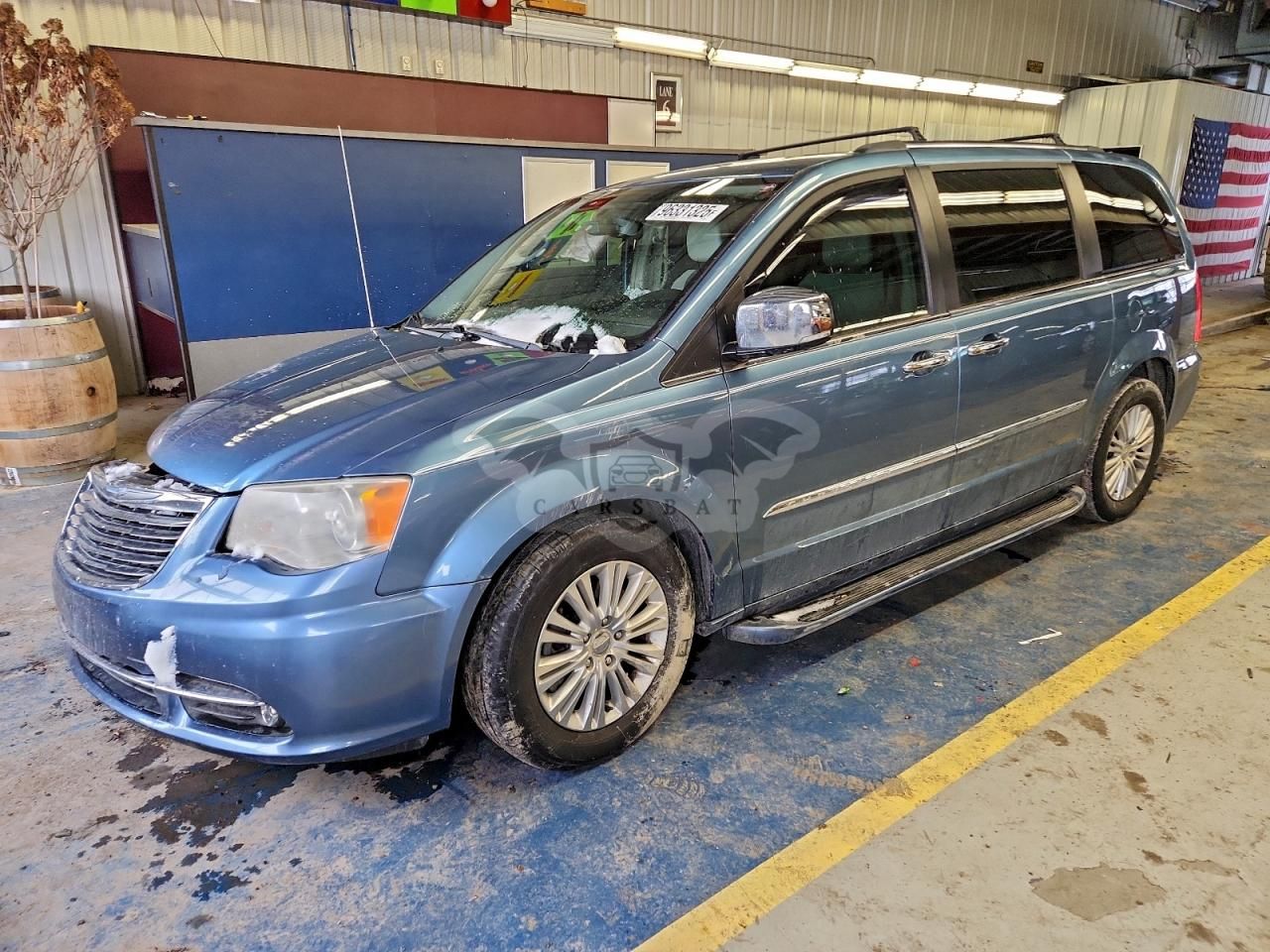 Chrysler Town & Country LIMITED 3.6L 6 2012