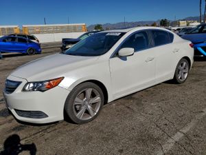 Acura ILX 20 2.0L 4 2014