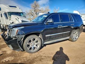 Cadillac Escalade LUXURY 6.2L 8 2015