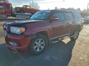 Toyota 4Runner SR5 4.0L 6 2013