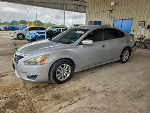 Nissan Altima 2.5 2.5L 4 2015