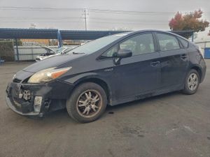 Toyota Prius 1.8L 4 2011