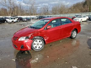 Toyota Corolla BASE 1.8L 4 2013