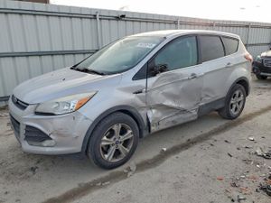 Ford Escape SE 1.6L 4 2015