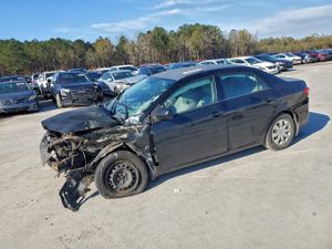 Toyota Corolla BASE 1.8L 4 2010