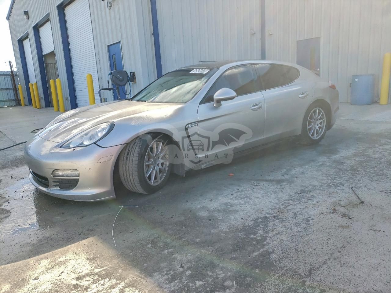 Porsche Panamera S 4.8L 8 2013