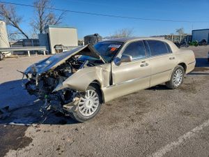 Lincoln Town Car ULTIMATE 4.6L 8 2004