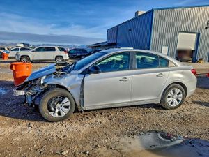 Chevrolet Cruze LS 1.8L 4 2014
