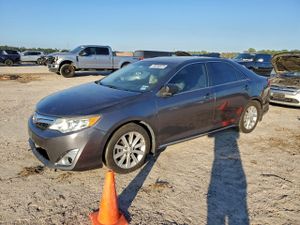 Toyota Camry L 2.5L 4 2014