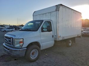 Ford Econoline E350 SUPER DUTY CUTAWAY VAN 5.4L 8 2015