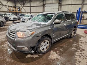 Toyota Highlander BASE 3.5L 6 2012