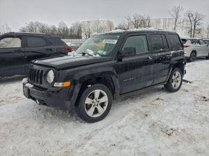 Jeep Patriot LATITUDE 2.4L 4 2015