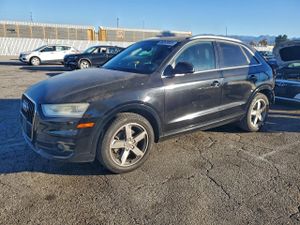 Audi Q3 PREMIUM PLUS 2.0L 4 2015