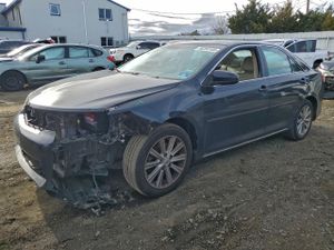 Toyota Camry SE 3.5L 6 2012
