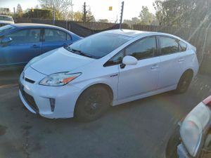 Toyota Prius 1.8L 4 2015