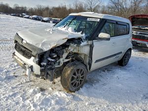 Kia Soul + 2.0L 4 2013