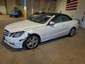 Mercedes-Benz E 350 3.5L 6 2011