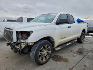 Toyota Tundra DOUBLE CAB SR5 4.6L 8 2013