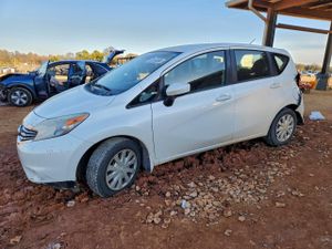 Nissan Versa S 1.6L 4 2015