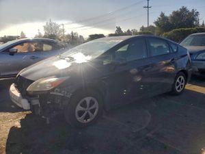 Toyota Prius 1.8L 4 2013