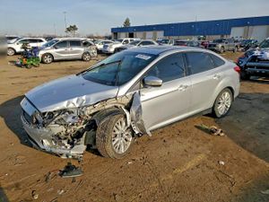 Ford Focus TITANIUM 2.0L 4 2015