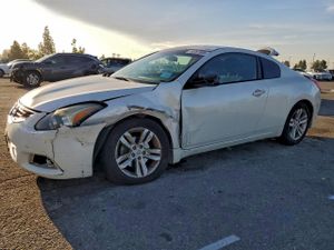 Nissan Altima S 2.5L 4 2013