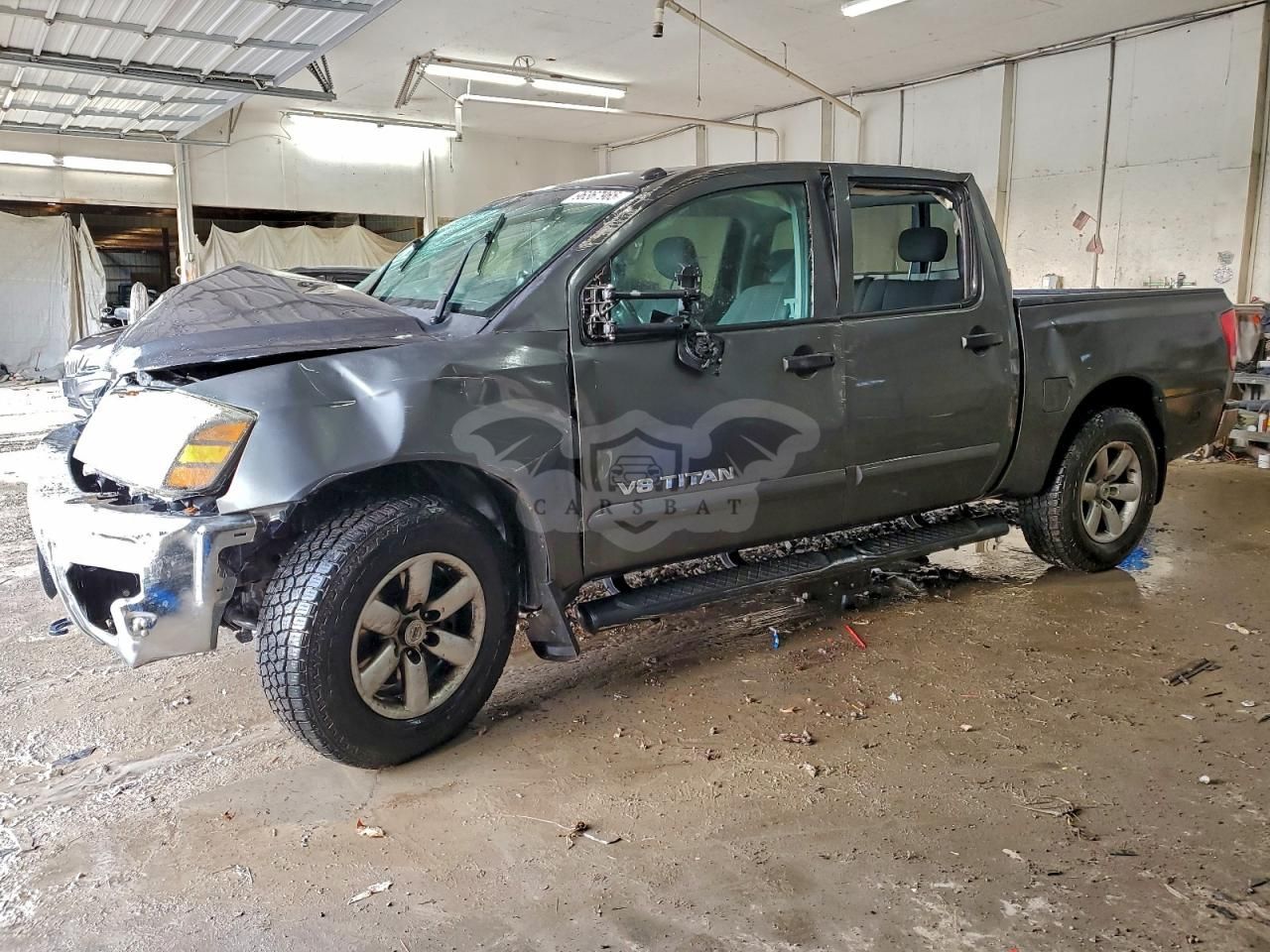 Nissan Titan XE 5.6L 8 2010