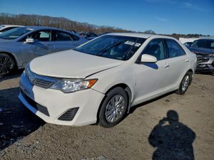 Toyota Camry L 2.5L 4 2013