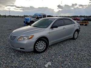 Toyota Camry BASE 2.4L 4 2009