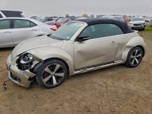 Volkswagen Beetle TURBO 2.0L 4 2013
