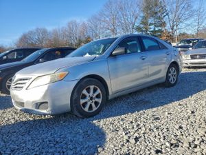 Toyota Camry BASE 2.5L 4 2011