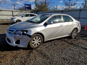 Toyota Corolla BASE 1.8L 4 2011