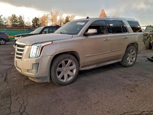 Cadillac Escalade LUXURY 6.2L 8 2015