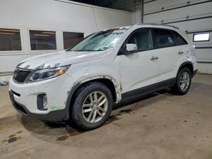 Kia Sorento LX 2.4L 4 2014